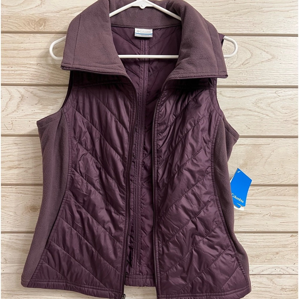Purple Columbia vest. NWT